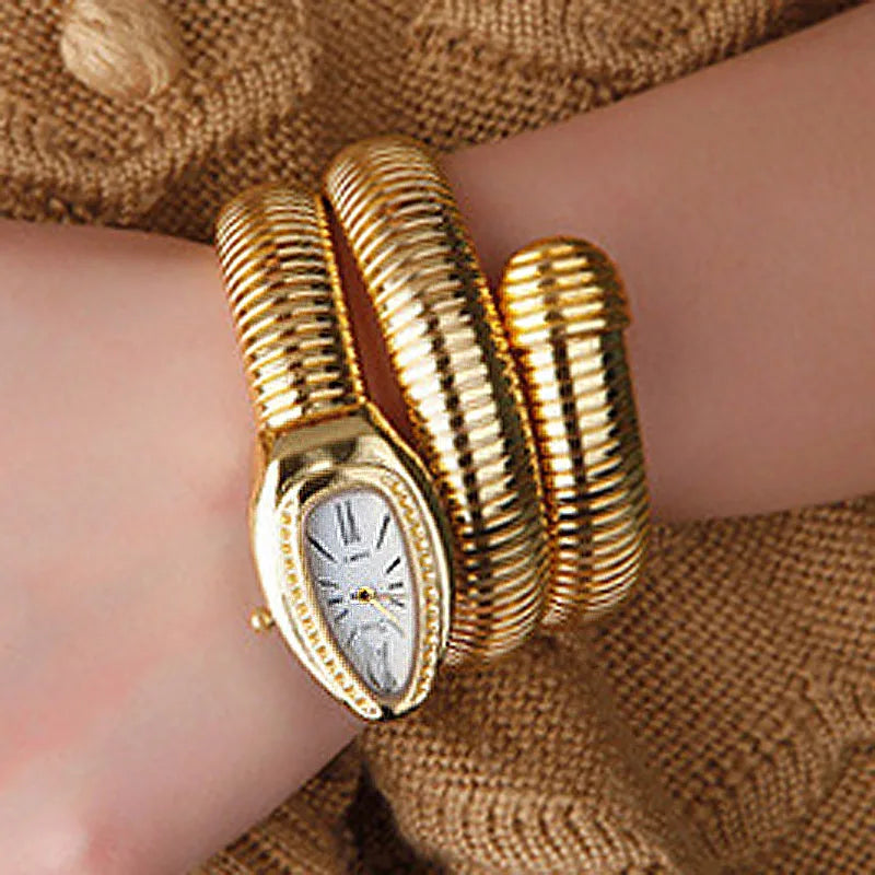 Ladies Watches Luxury Gold Snake Winding Watches Women Fashion Quartz Bangle Bracelet Watches